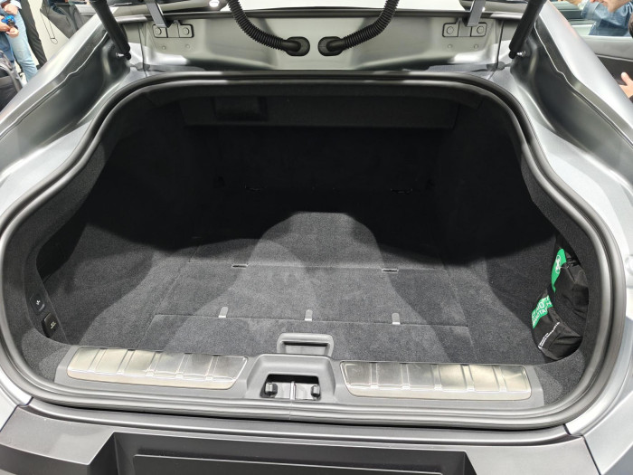 Der Kofferraum des Polestar 5 (Bild: Friedhelm Greis/Golem)